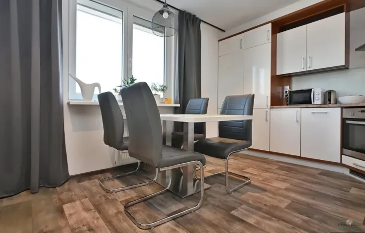 Prodej bytu 2+kk, Praha - Čakovice, Marie Podvalové, 66 m2