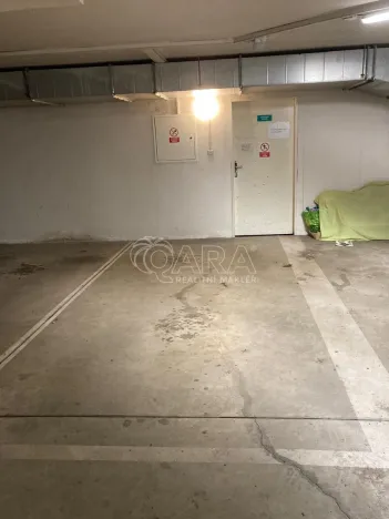 Pronájem garážového stání, Praha - Záběhlice, U Zahradního města, 13 m2