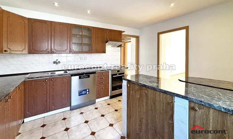 Pronájem bytu 2+1, Praha - Košíře, náměstí Josefa Machka, 54 m2