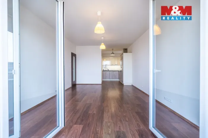 Pronájem bytu 2+kk, Praha - Letňany, Hlučkova, 60 m2