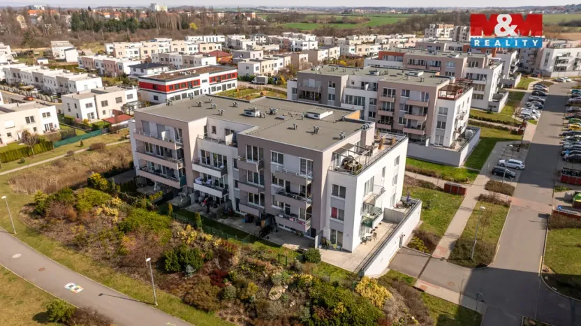 Pronájem bytu 2+kk, Praha - Letňany, Hlučkova, 60 m2