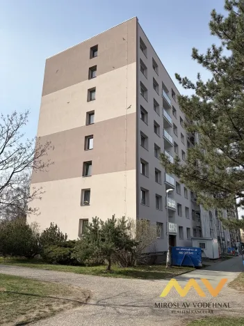 Pronájem bytu 1+1, Hradec Králové - Třebeš, Milady Horákové, 37 m2
