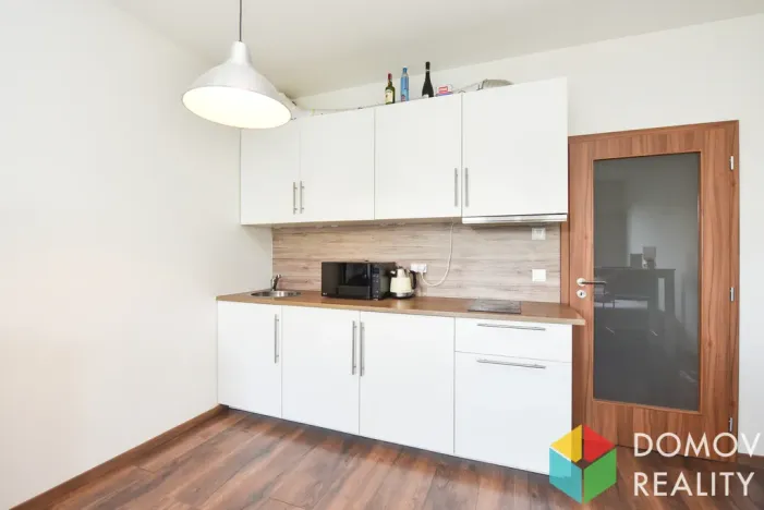 Pronájem bytu 1+kk, Beroun, U Archivu, 32 m2