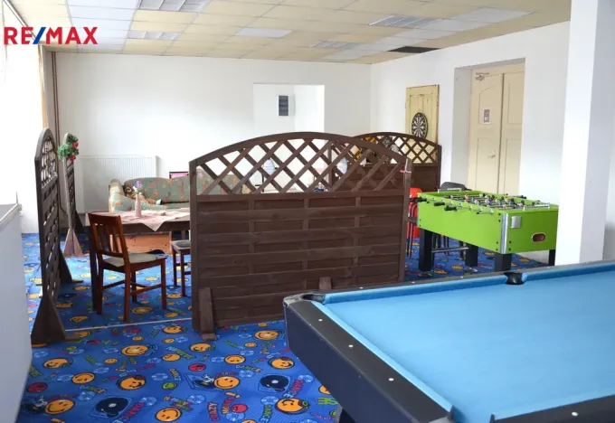 Pronájem obchodního prostoru, Rokytnice nad Jizerou - Dolní Rokytnice, 78 m2