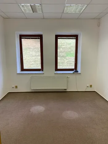 Pronájem kanceláře, Smržovka, Na Kopečku, 11 m2