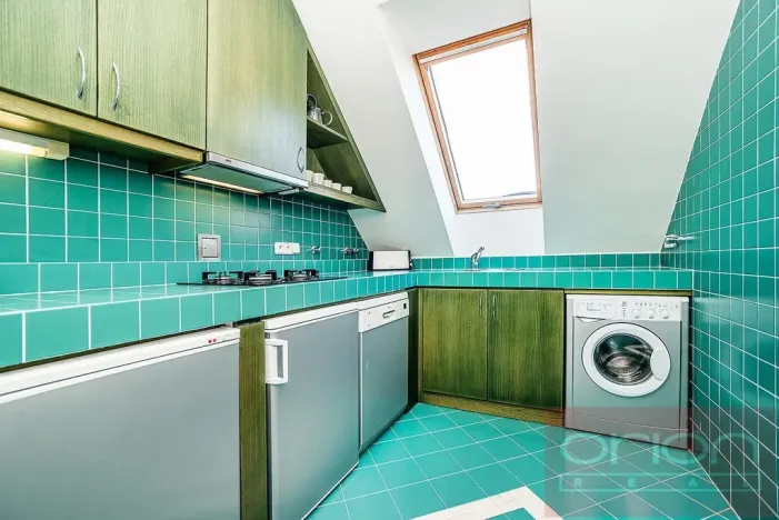 Pronájem bytu 3+1, Praha - Nové Město, Odborů, 108 m2