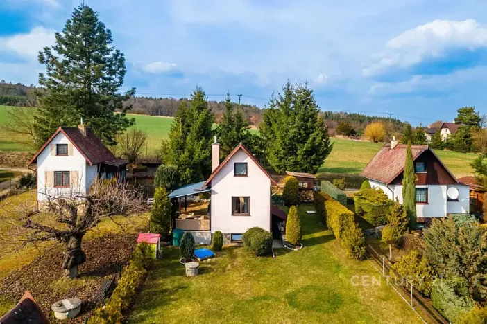 Prodej chalupy, Lužany, 33 m2