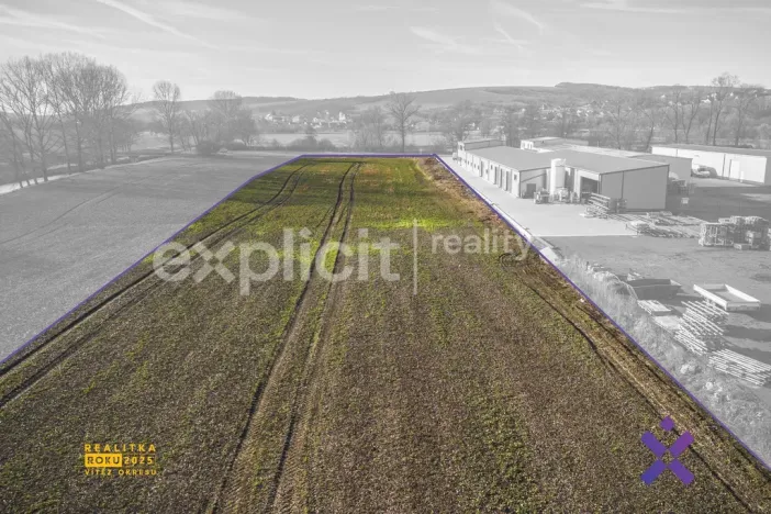 Prodej komerčního pozemku, Drslavice, 11640 m2