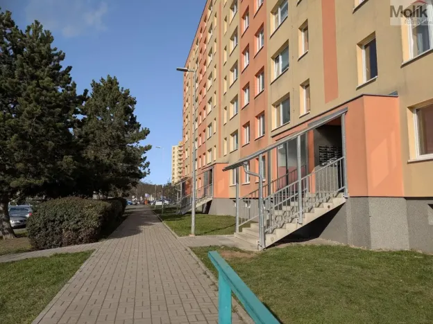 Pronájem bytu 2+kk, Duchcov, V Domkách, 40 m2