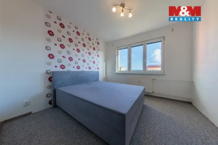 Prodej bytu 3+1, Habartov, Karla Čapka, 56 m2