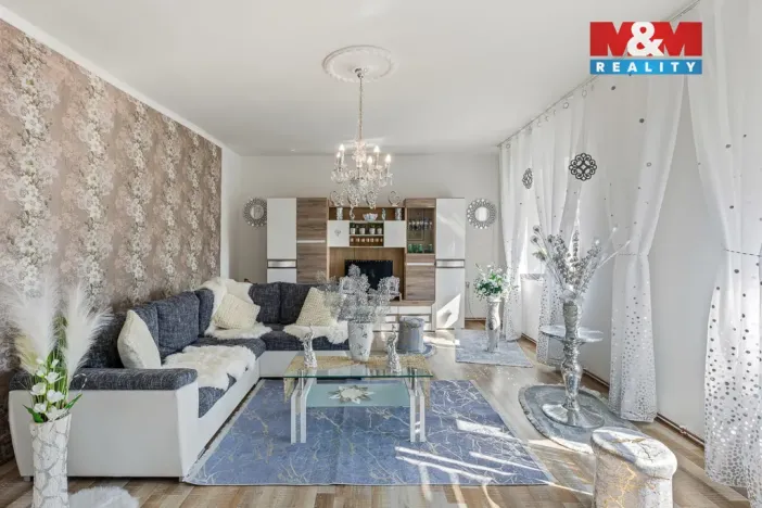 Prodej rodinného domu, Postoloprty, Wolkerova, 230 m2