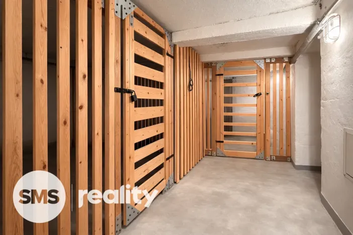 Prodej činžovního domu, Ostrava - Vítkovice, Obránců míru, 339 m2