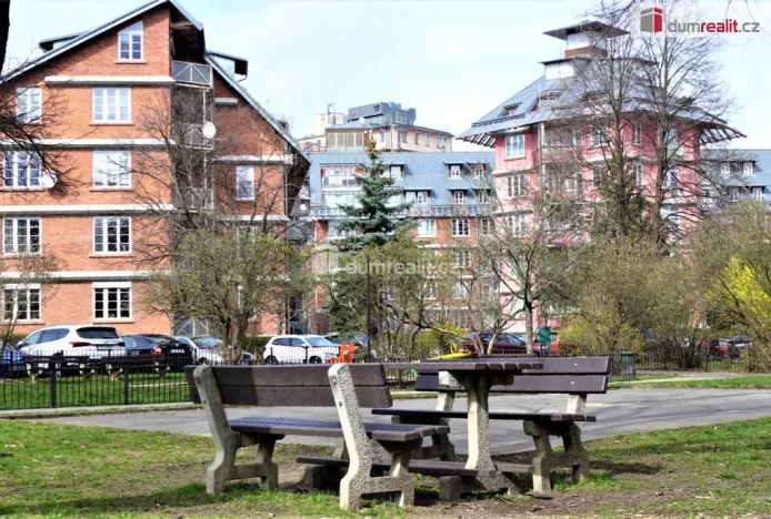 Pronájem bytu 2+kk, Praha - Veleslavín, Na okraji, 76 m2