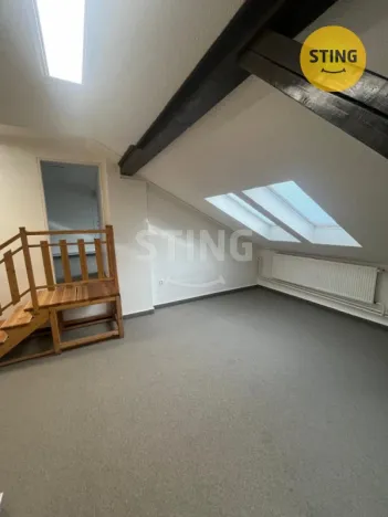 Pronájem kanceláře, Ostrava, Nemocniční, 120 m2