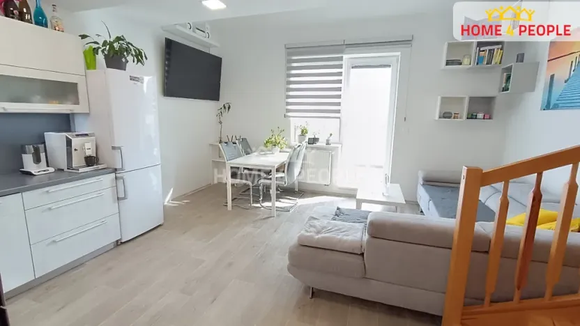 Pronájem bytu 4+kk, Vranovice, Nad Dolinami, 90 m2