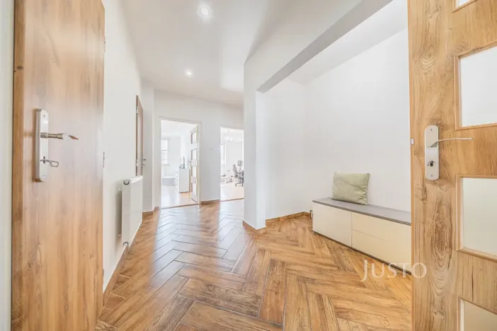 Prodej bytu 3+1, Praha - Žižkov, Biskupcova, 88 m2