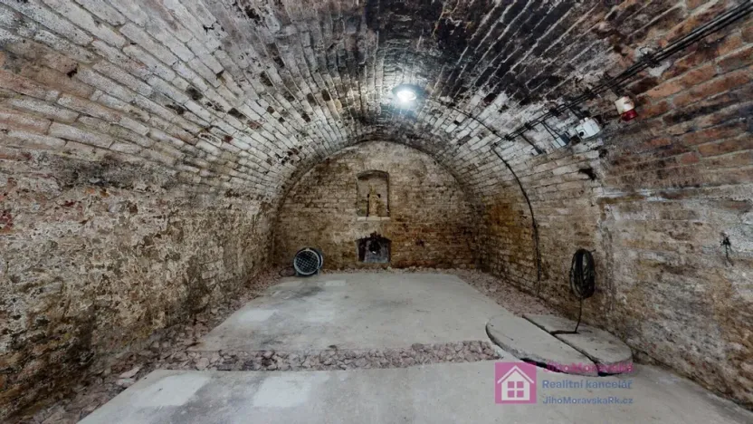 Prodej vinného sklepa, Velké Bílovice, U Školky, 125 m2