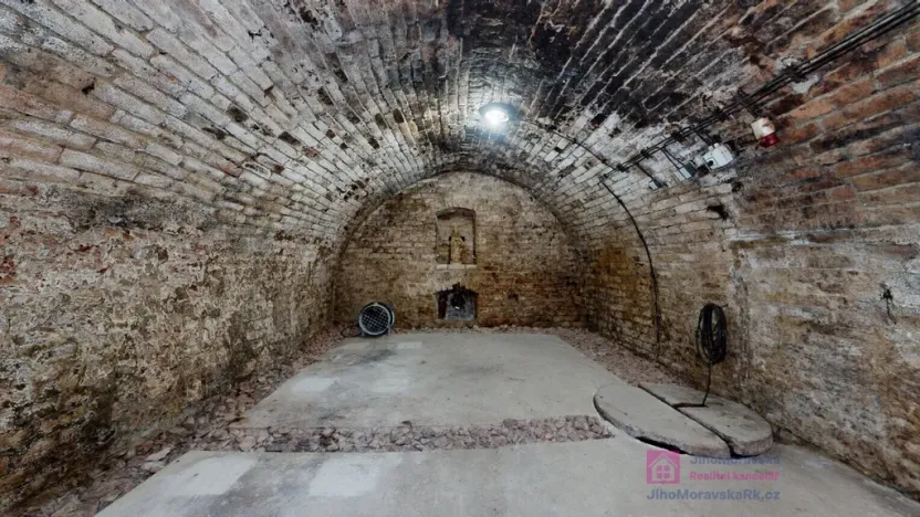 Prodej vinného sklepa, Velké Bílovice, U Školky, 125 m2