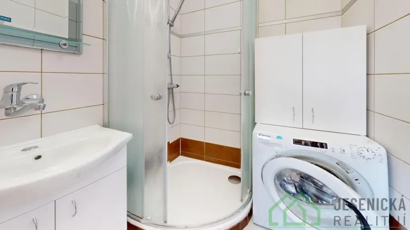 Prodej bytu 3+1, Žulová, Na Rybníčku, 74 m2