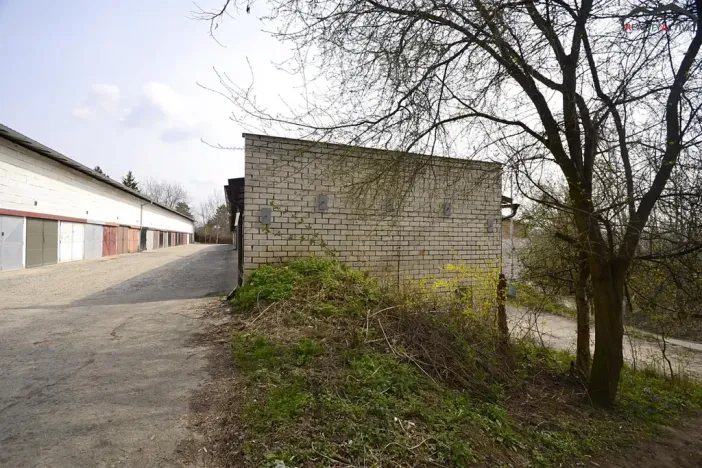 Pronájem garáže, Brno, 17 m2