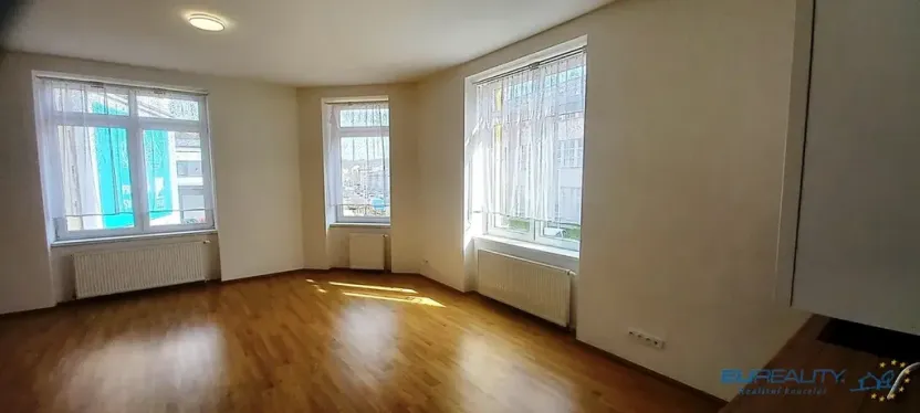 Prodej bytu 2+kk, Náchod, Komenského, 66 m2