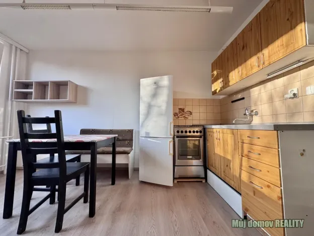 Pronájem bytu 2+1, Praha - Kobylisy, Bojasova, 63 m2