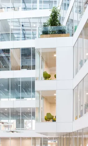 Pronájem kanceláře, Praha - Karlín, Křižíkova, 448 m2