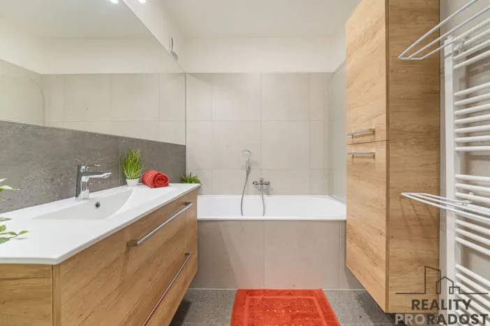 Pronájem bytu 3+kk, Olomouc - Nové Sady, Handkeho, 88 m2