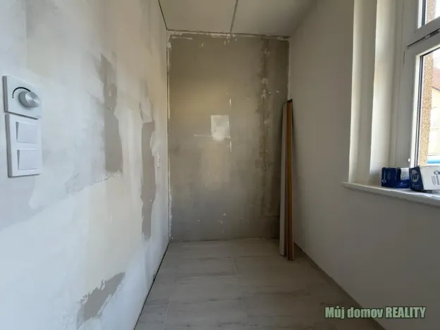 Pronájem bytu 2+1, Praha - Žižkov, Na Jarově, 50 m2