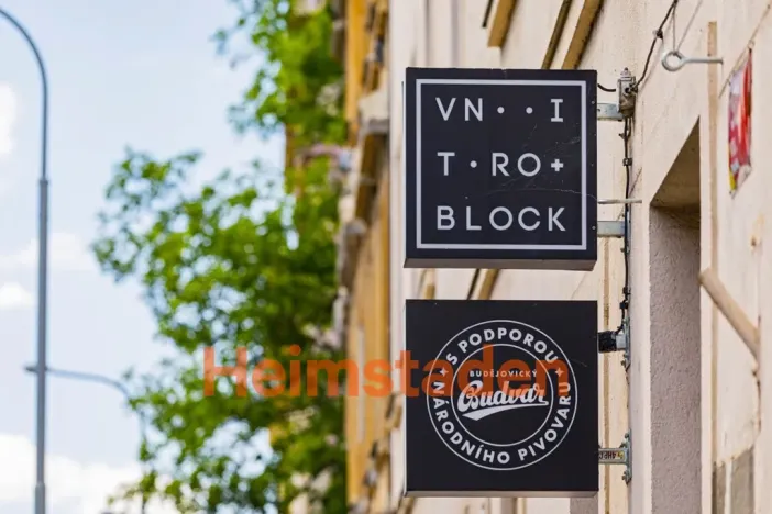 Pronájem bytu 2+kk, Praha - Holešovice, Vrbenského, 55 m2