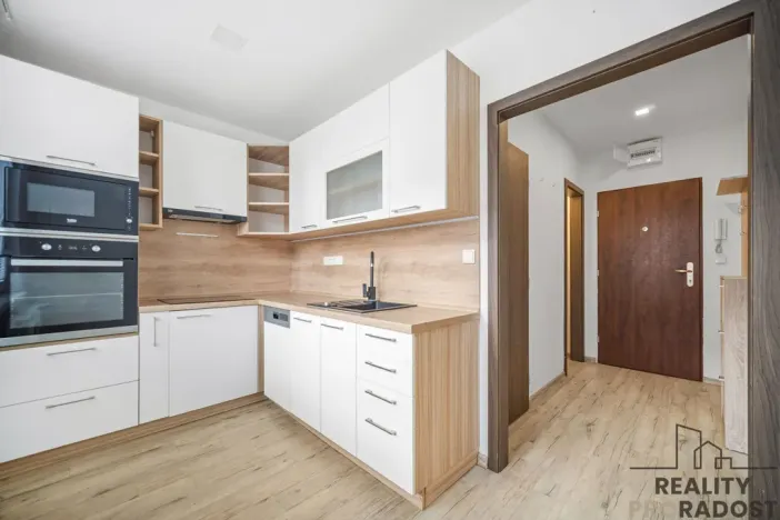 Pronájem bytu 1+1, Chrudim - Chrudim II, Topolská, 35 m2