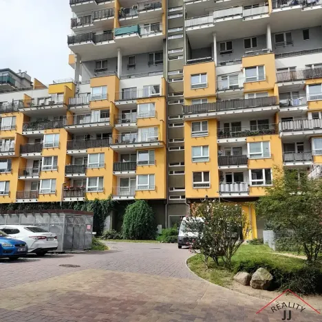 Pronájem bytu 2+kk, Praha - Vysočany, Pod Harfou, 59 m2