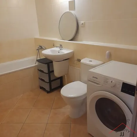 Pronájem bytu 2+kk, Praha - Vysočany, Pod Harfou, 59 m2