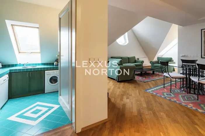 Pronájem atypického bytu, Praha - Nové Město, Odborů, 108 m2