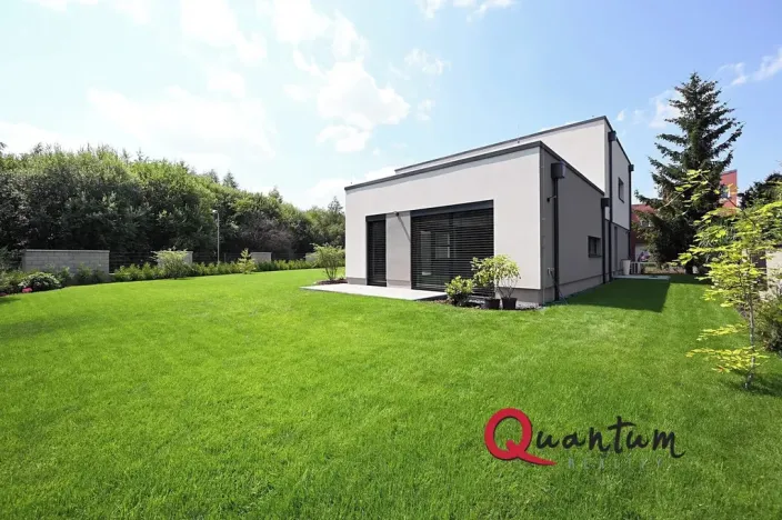 Pronájem rodinného domu, Šestajovice, Konopišťská, 250 m2