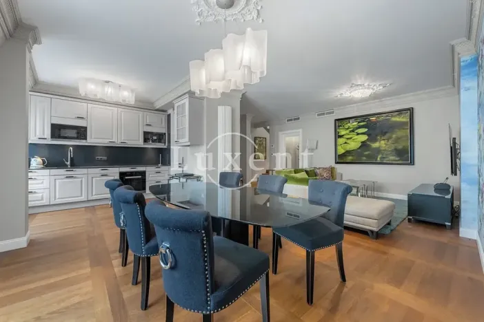 Prodej činžovního domu, Karlovy Vary, Vřídelní, 1221 m2