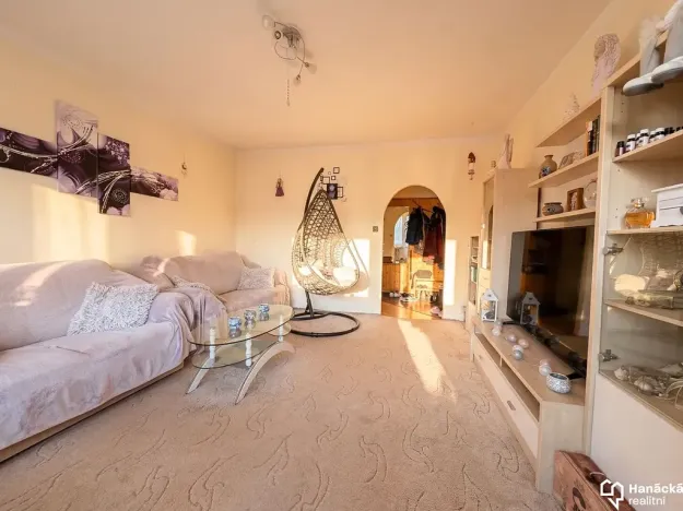 Prodej bytu 3+1, Šumperk, Finská, 84 m2