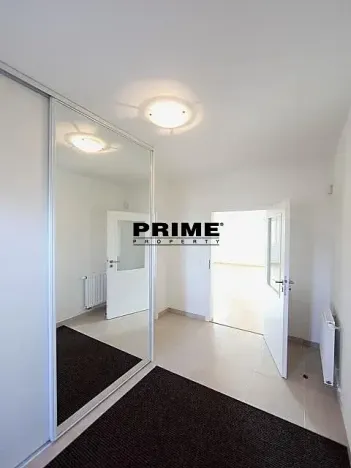 Pronájem rodinného domu, Praha, Ke smrčině, 270 m2