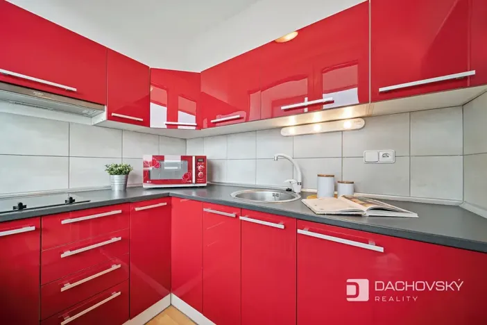 Prodej bytu 1+1, Hradec Králové, Třebechovická, 35 m2