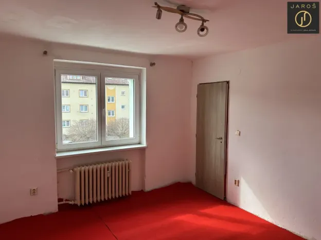 Prodej bytu 2+1, Stochov, J. A. Komenského, 43 m2