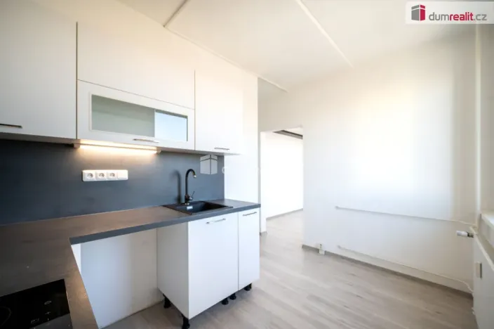 Prodej bytu 3+1, České Budějovice - České Budějovice 2, Prachatická, 85 m2