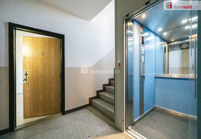 Prodej bytu 3+1, České Budějovice - České Budějovice 2, Prachatická, 85 m2