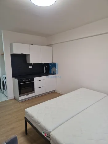 Pronájem bytu 1+kk, Praha, Vrážská, 25 m2