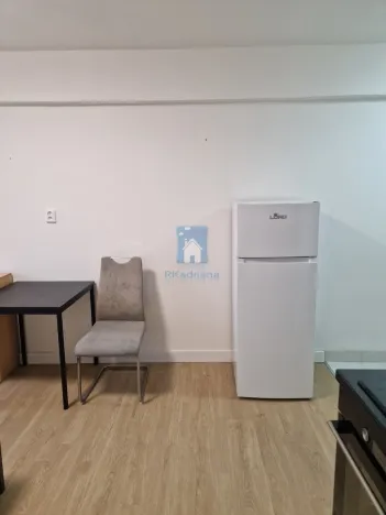 Pronájem bytu 1+kk, Praha, Vrážská, 25 m2