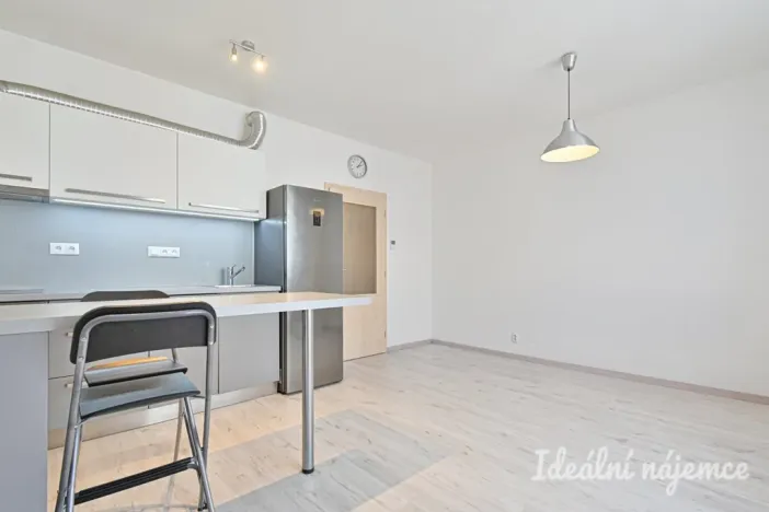 Pronájem bytu 2+kk, Brno, Listnatá, 47 m2