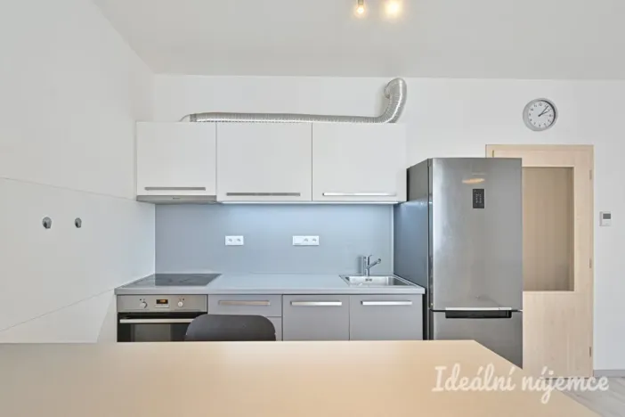 Pronájem bytu 2+kk, Brno, Listnatá, 47 m2