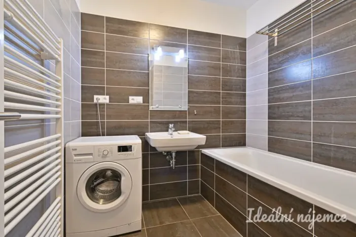 Pronájem bytu 2+kk, Brno, Listnatá, 47 m2