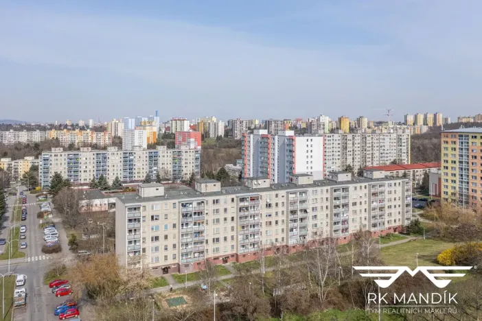 Prodej bytu 1+kk, Praha - Modřany, Nikoly Vapcarova, 32 m2