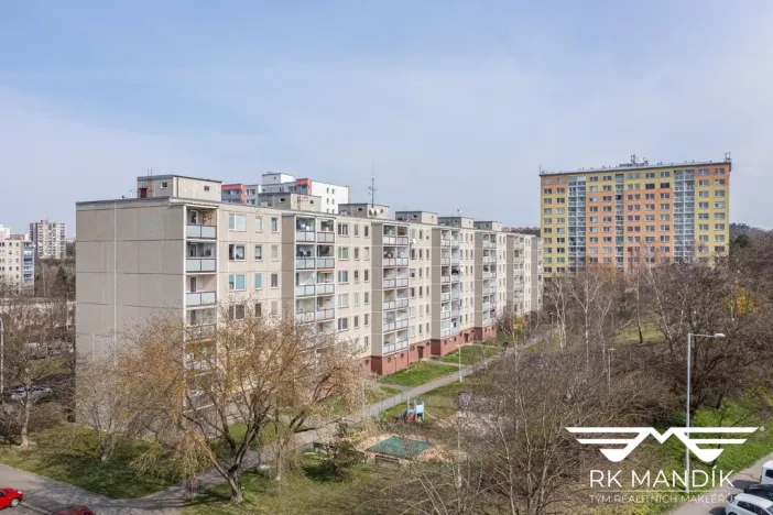 Prodej bytu 1+kk, Praha - Modřany, Nikoly Vapcarova, 32 m2