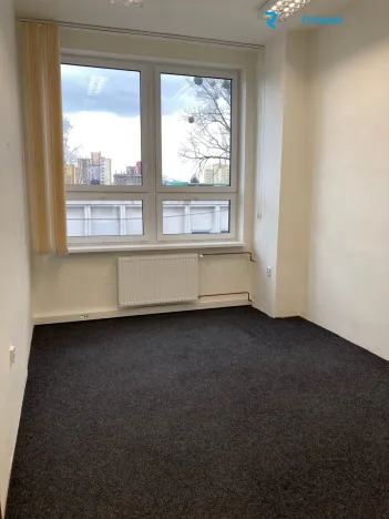 Pronájem skladu, Frýdek-Místek, Národních mučedníků, 140 m2